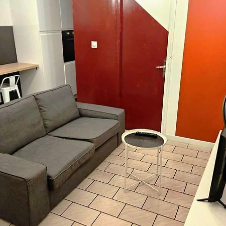 L'Olivier Apartment Douai Bagian luar foto
